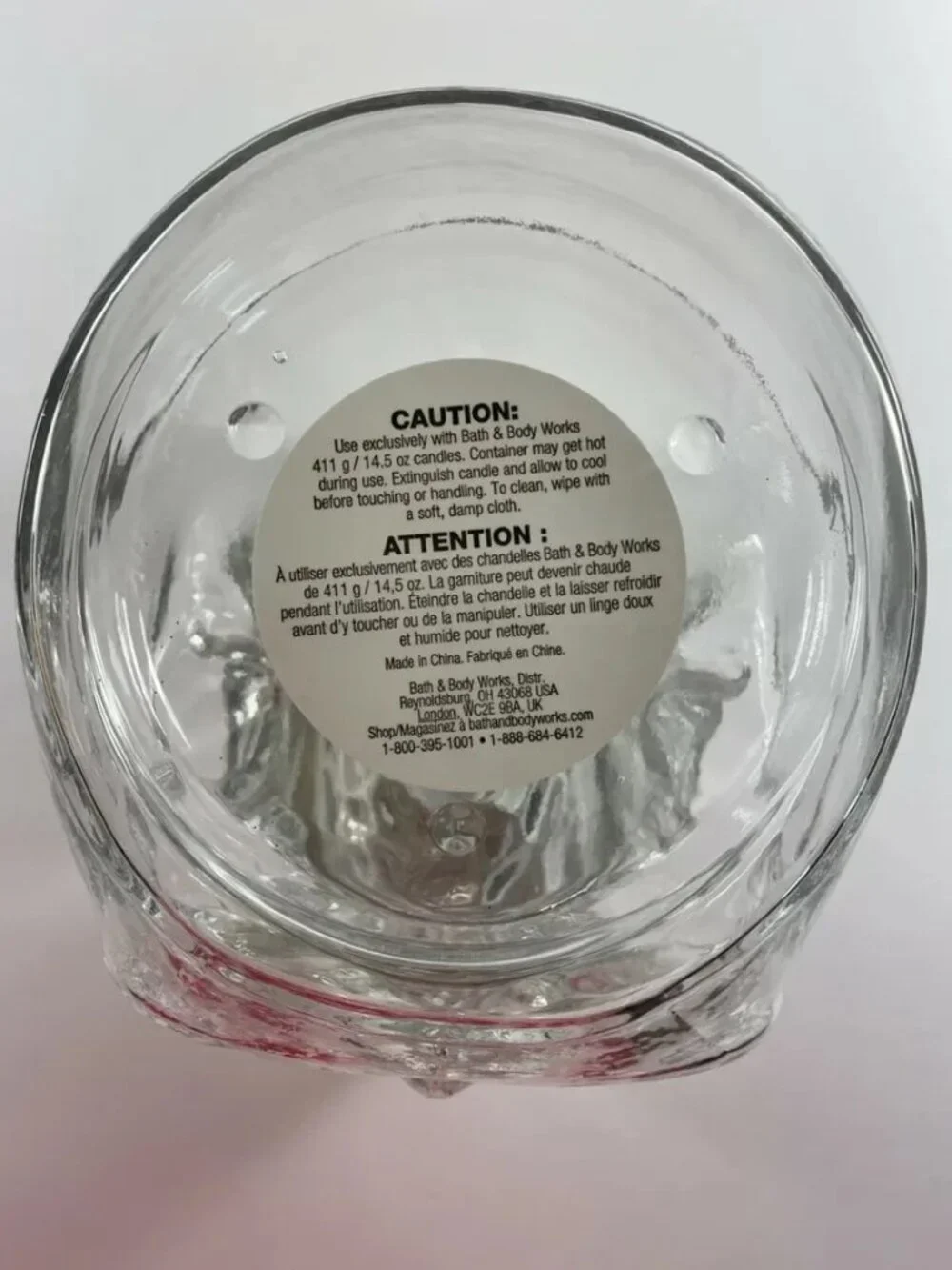 Bath & Body Works Halloween Light Up Skull 3 Wick Glass Candle Holder